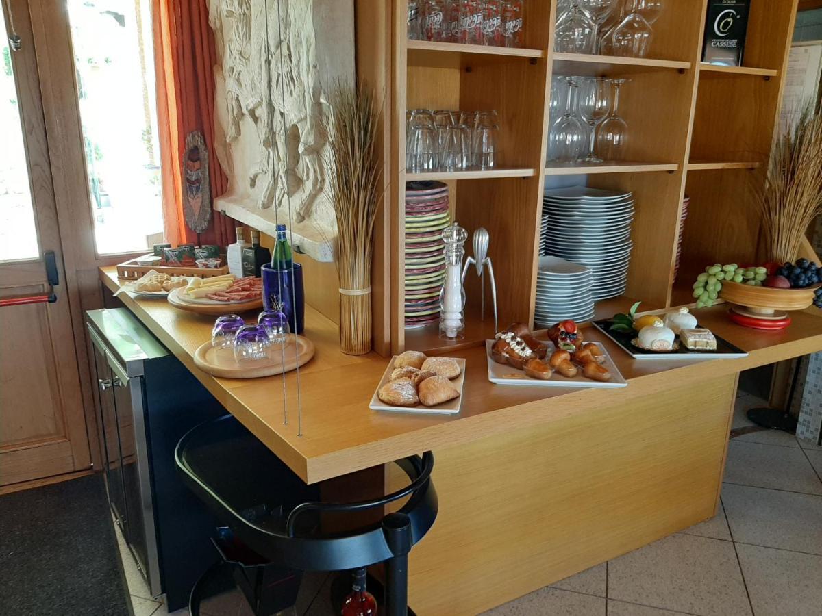 Villa Mola Bed And Breakfast Corbara  エクステリア 写真