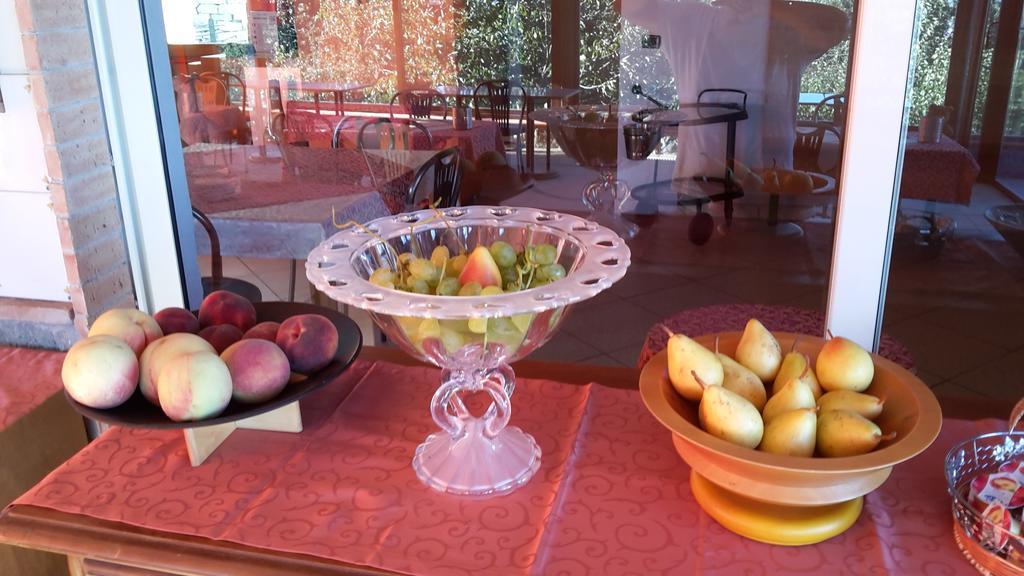 Villa Mola Bed And Breakfast Corbara  エクステリア 写真