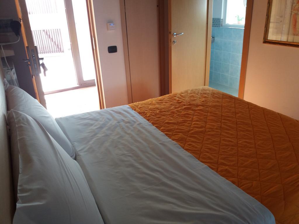 Villa Mola Bed And Breakfast Corbara  エクステリア 写真